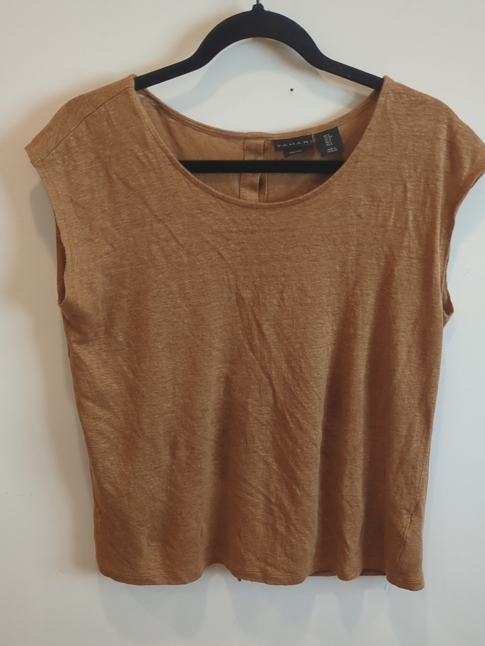 Minimalist Coastal Granola Beach Boho Linen Tahari Camel Brown T-Shirt Small EUC